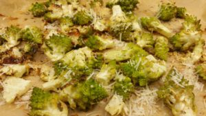 Geroosterde romanesco met pecorino