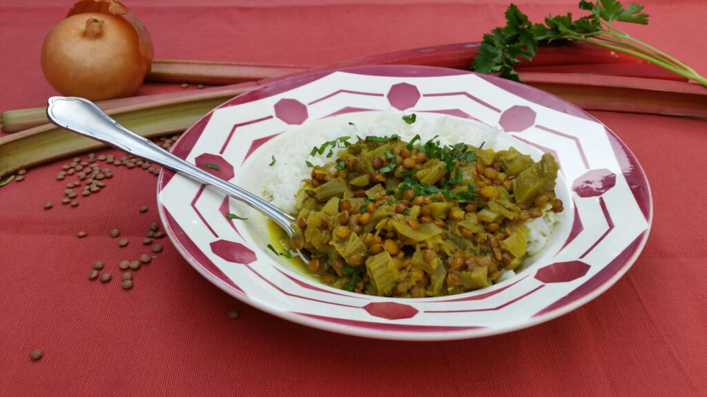 Rabarber-linzen curry