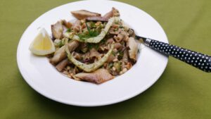 Pasta met venkel, gremolata en gerookte makreel