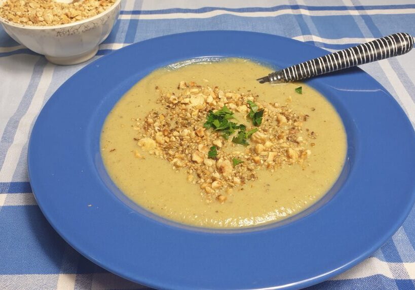 bloemkoolsoep met dukkah
