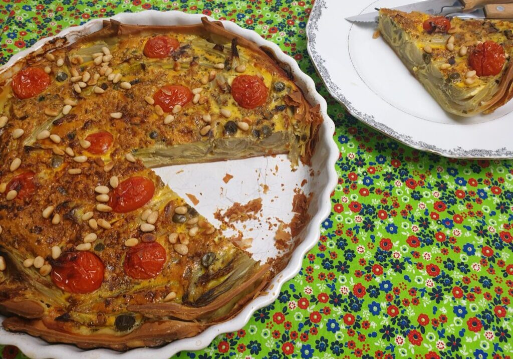 taart met witlof, tomaatjes en pijnboompitjes