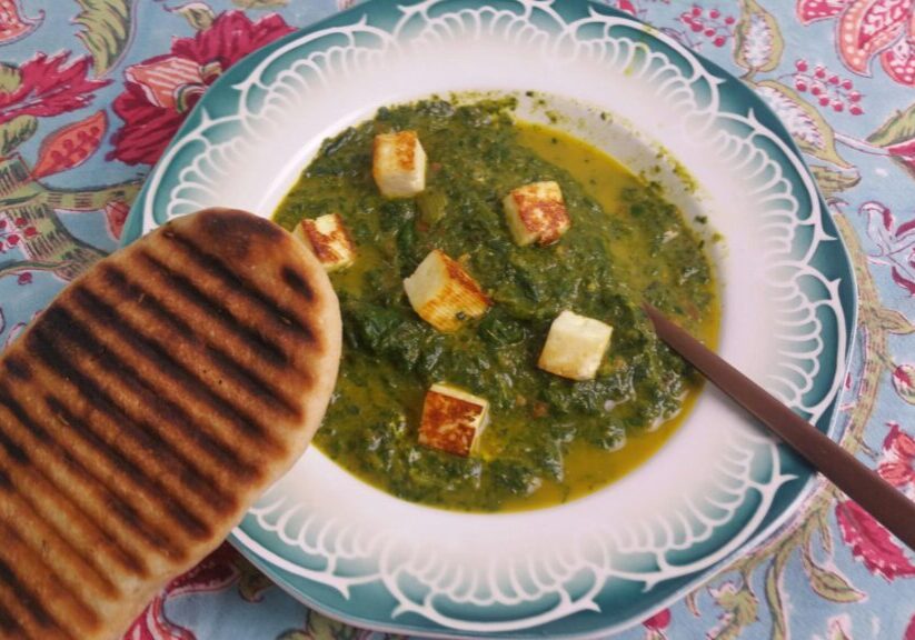 palak paneer spinazie kaas naanbrood