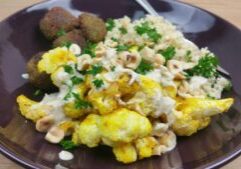 bloemkool met tahin-knoflooksaus