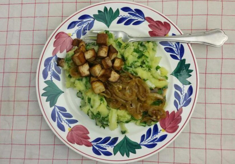 Paksoistamppot met uienjus