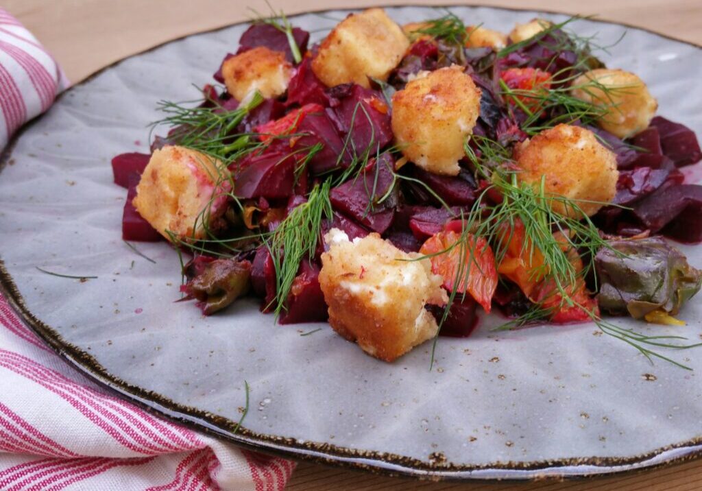 bietjes met gebakken kaasblokjes