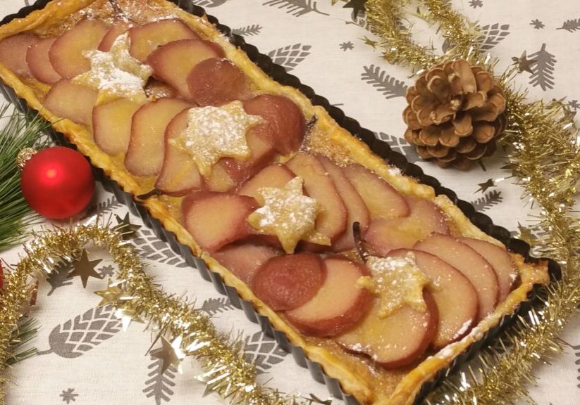 Taartje met stoofpeer en amandelspijs