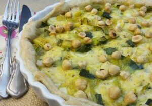 preitaart met kaas en hazelnoten