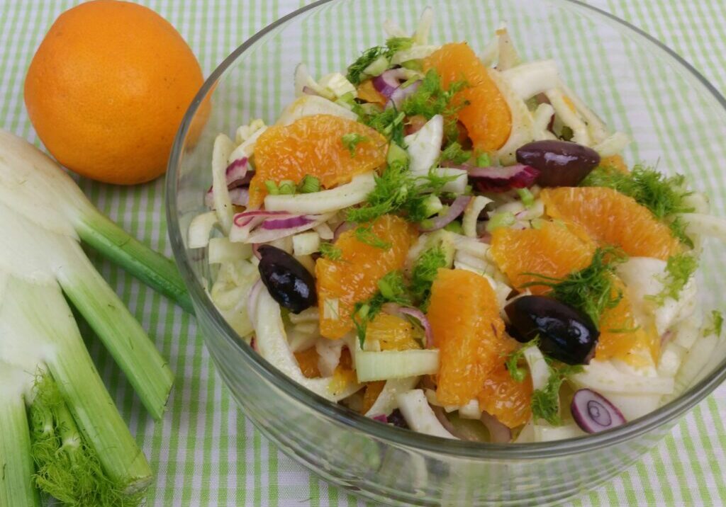 venkel salade met sinaasappel en olijven
