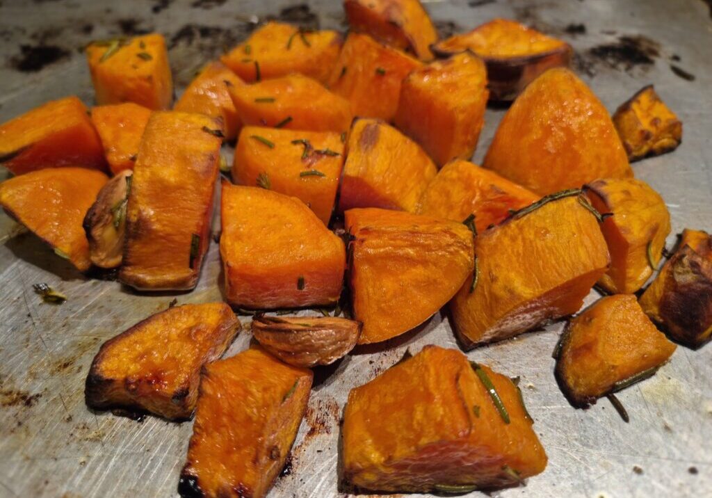 bataat uit de oven met rozemarijn