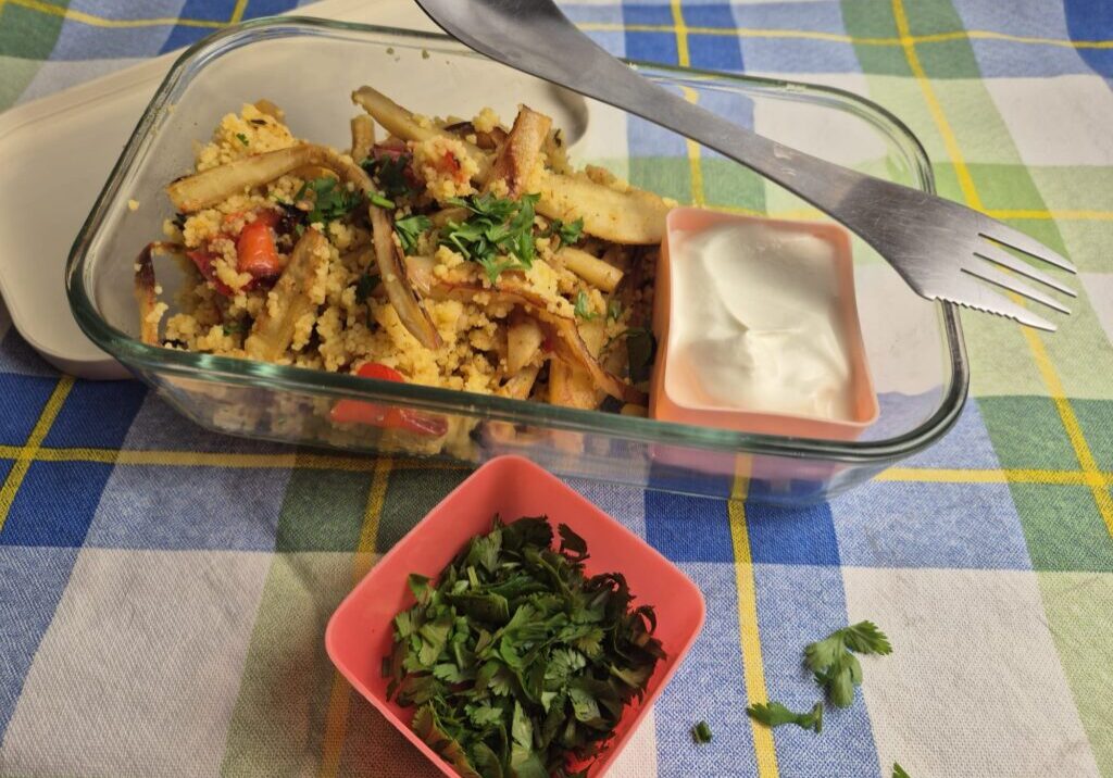 couscous salade met pastinaak en paprika