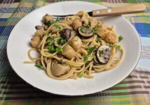 Pasta met schorseneren en champignons